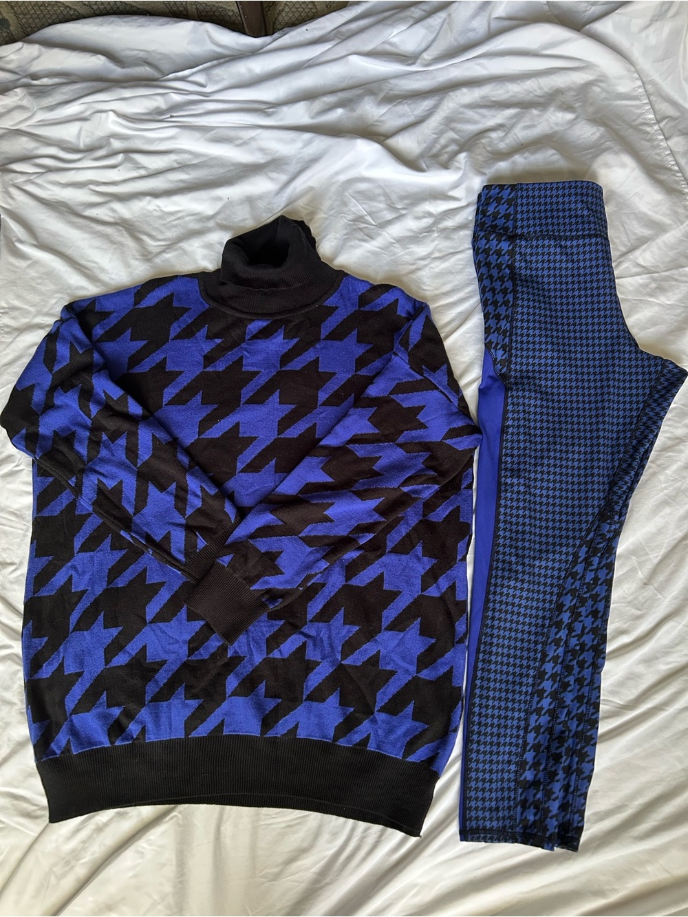 New York & Co Periwinkle and Black Houndstooth Turtleneck Sweater and Leggi